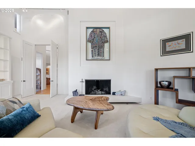 $1,220,000 | 2683 Cresta De Ruta Street, Eugene, OR 97403