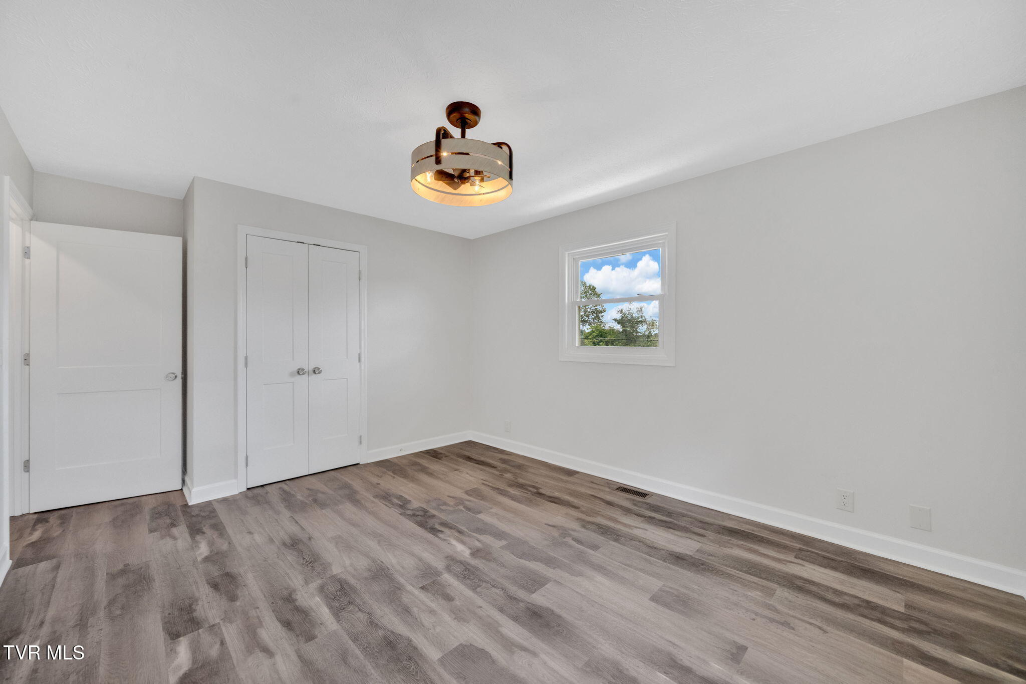 640 Foothills Road Kingsport, TN 37663 - Photo 21 of 51 21-web-or-mls-DSC05200