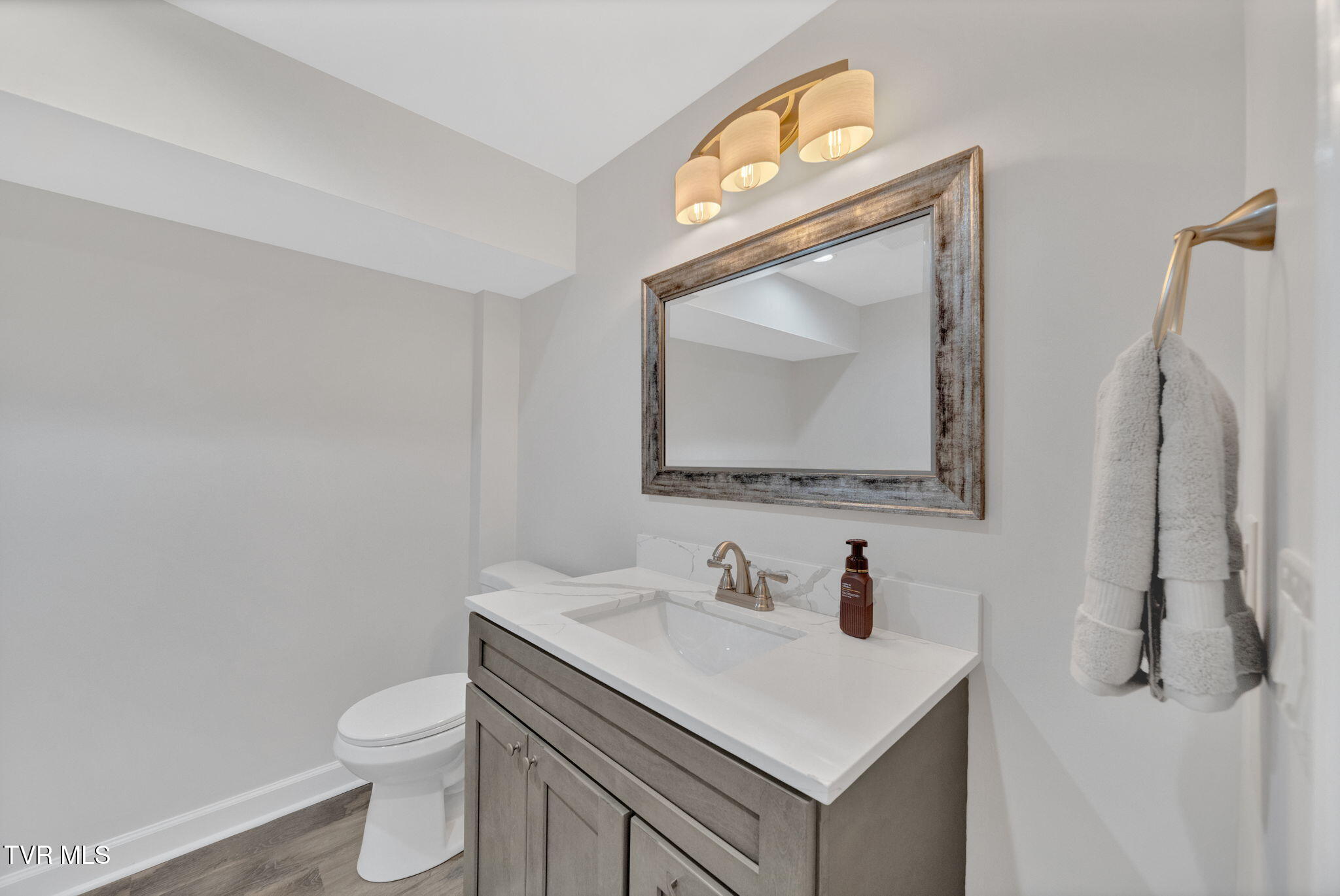 640 Foothills Road Kingsport, TN 37663 - Photo 32 of 51 27-web-or-mls-DSC05218