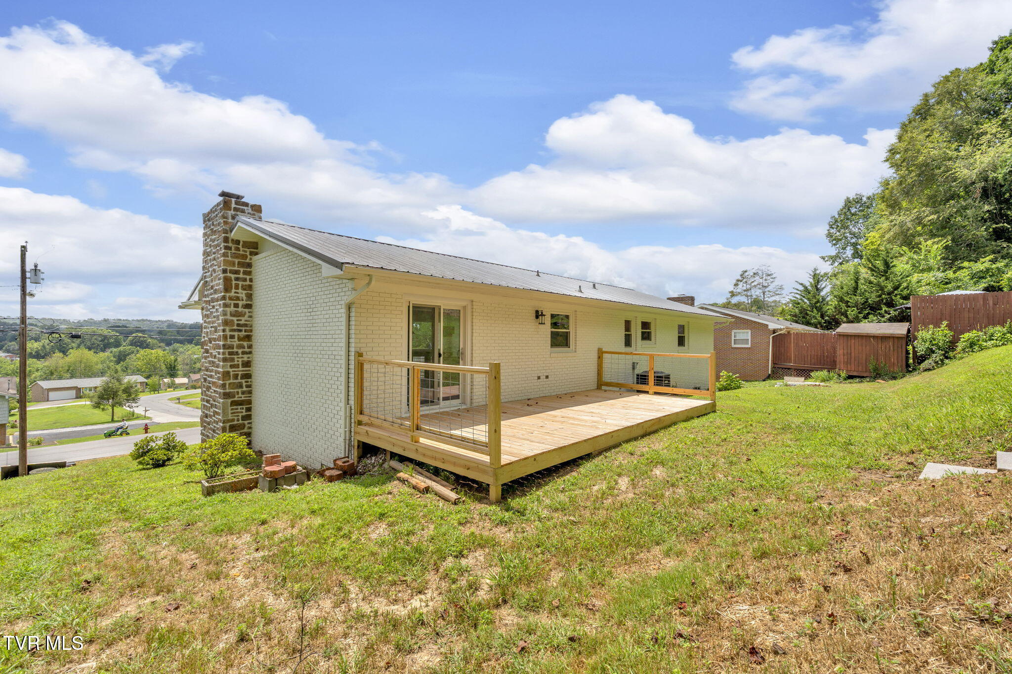 640 Foothills Road Kingsport, TN 37663 - Photo 39 of 51 42-web-or-mls-JH 20250713-026