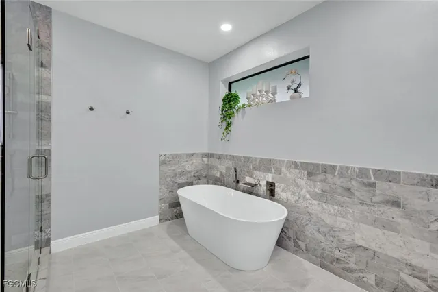 $1,697,000 | 5346 Southwest 10th Avenue, Cape Coral, FL 33914