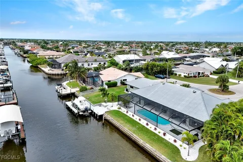 $1,697,000 | 5346 Southwest 10th Avenue, Cape Coral, FL 33914