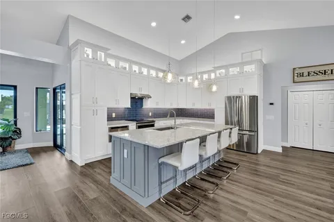 $1,697,000 | 5346 Southwest 10th Avenue, Cape Coral, FL 33914