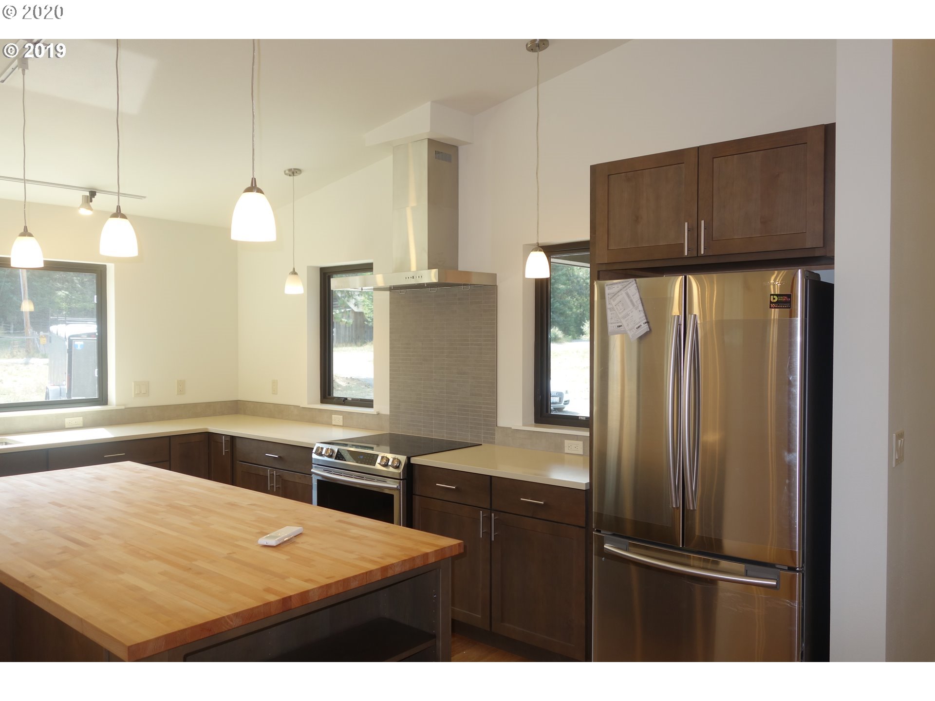 21 Atlas Street Carson, WA 98610 - Photo 3 of 15 Gallery Image 3