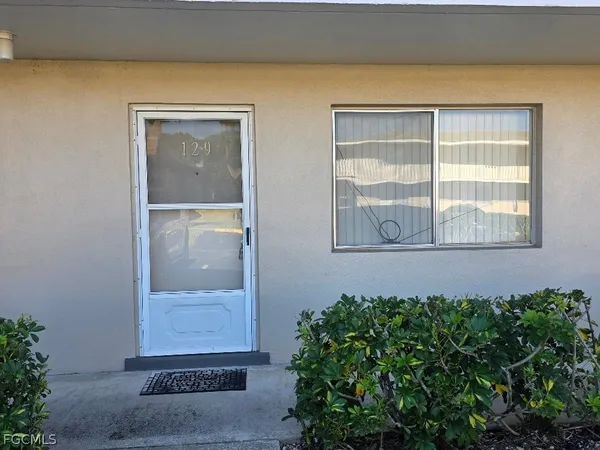 $1,150 | 335 Joel Boulevard, Unit 129, Lehigh Acres, FL 33936