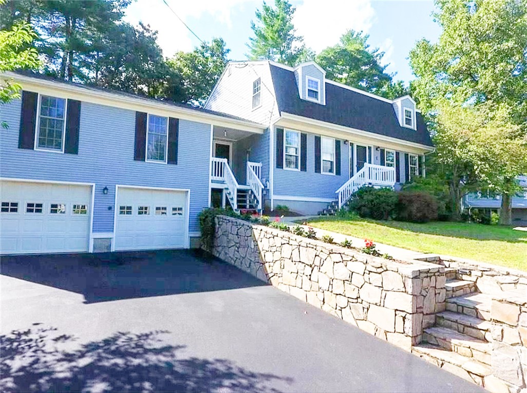 8 Labrea Way Coventry, RI 02816 - Photo 2 of 34