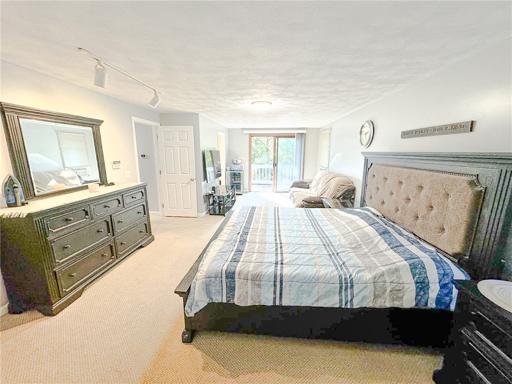 8 Labrea Way Coventry, RI 02816 - Photo 24 of 34