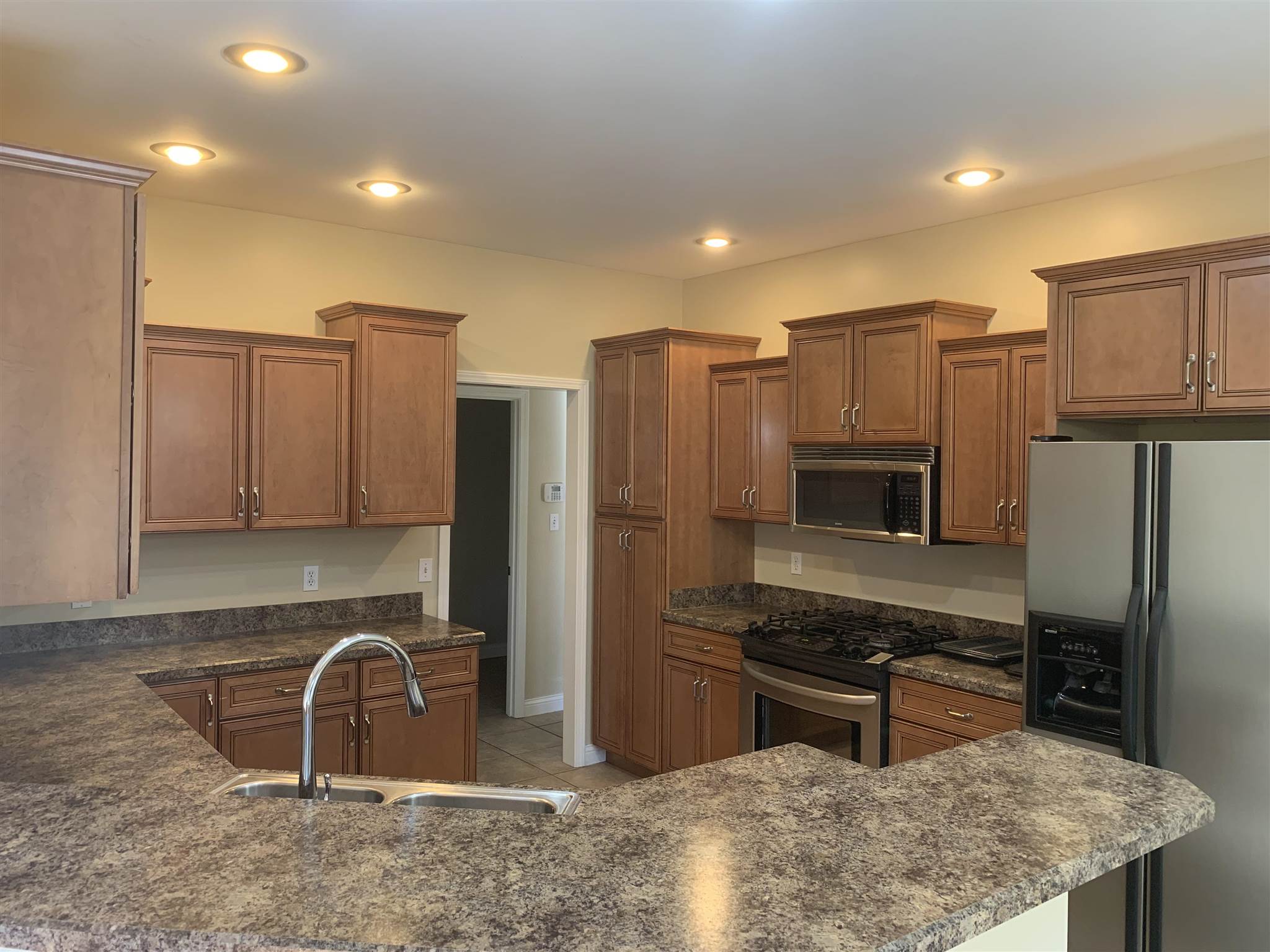 121 Stonehedge Road Chandler, IN 47610 - Photo 13 of 32