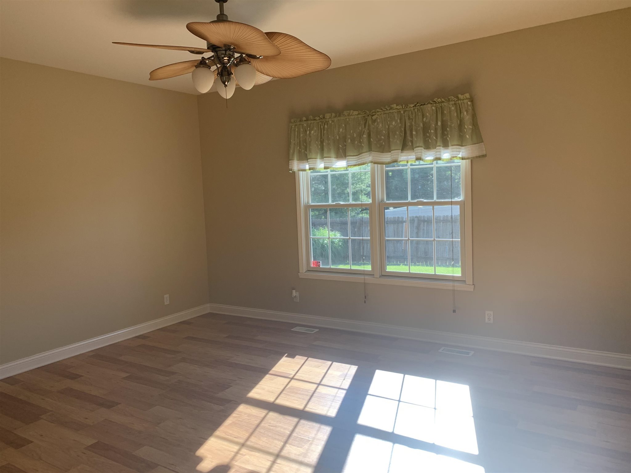 121 Stonehedge Road Chandler, IN 47610 - Photo 22 of 32