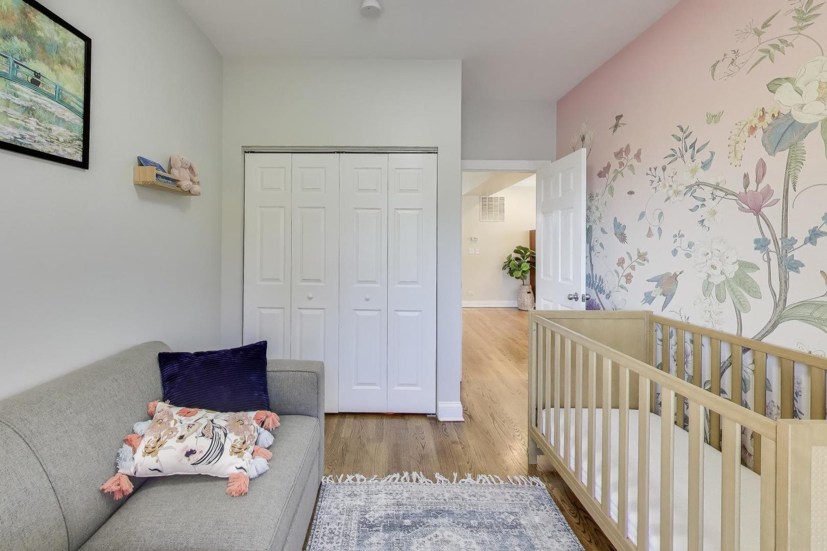 3753 West Byron Street, Unit 3 Chicago, IL 60618 - Photo 18 of 28