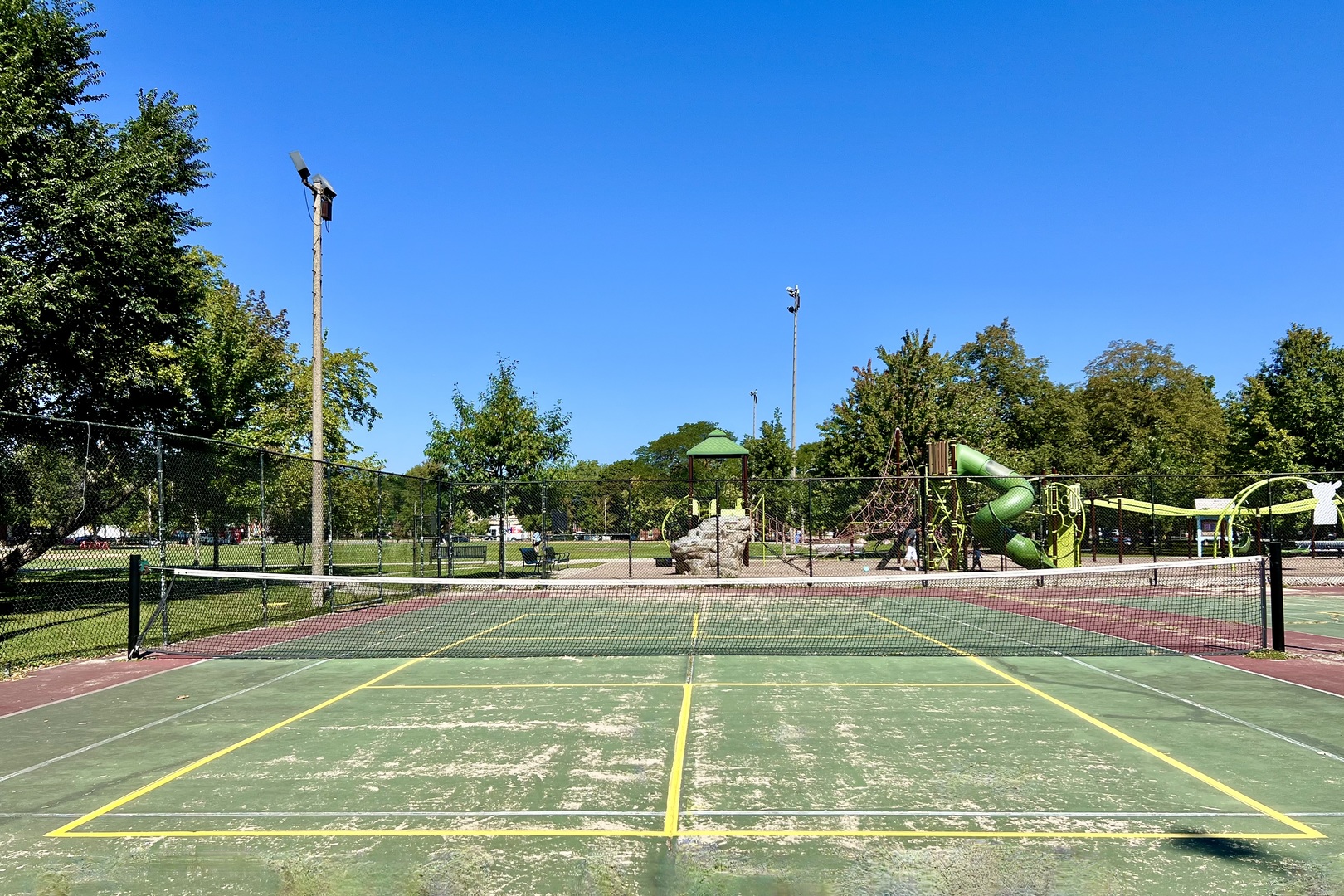 3753 West Byron Street, Unit 3 Chicago, IL 60618 - Photo 26 of 28