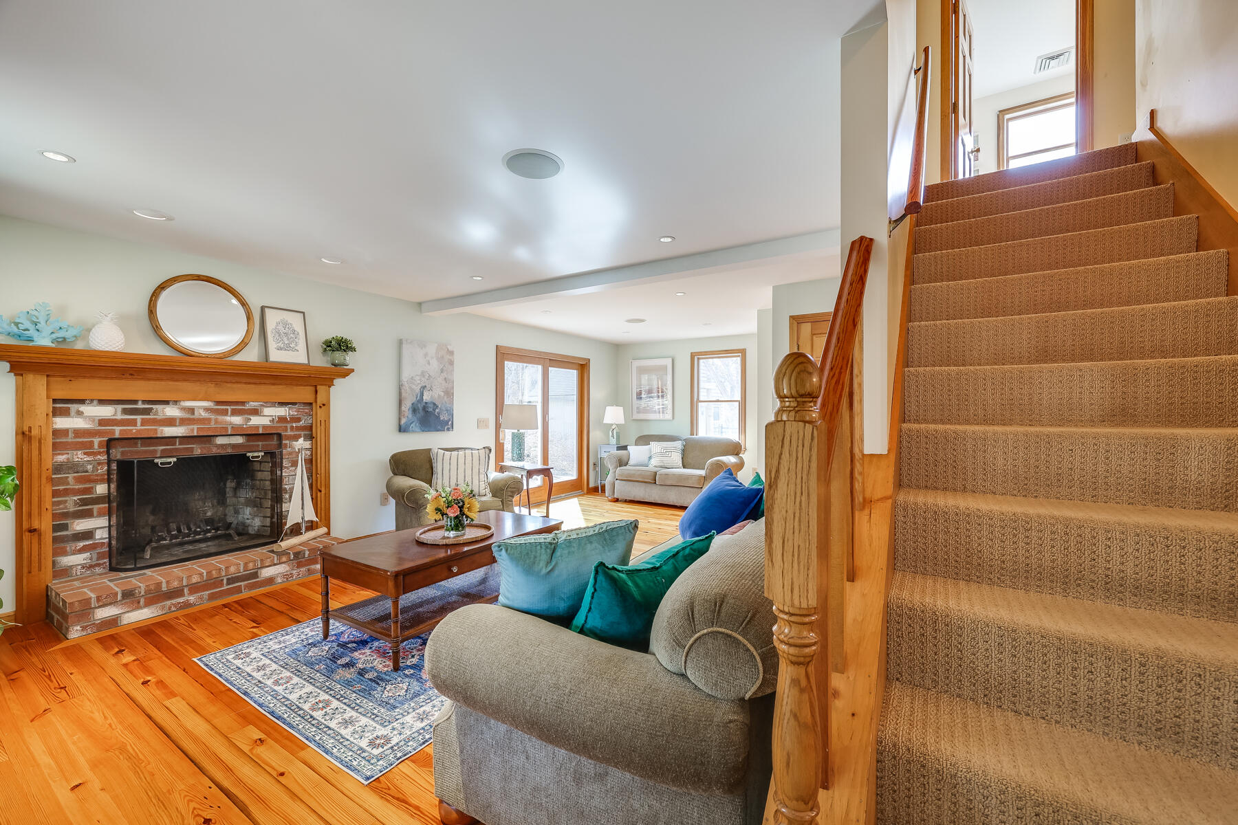 40 Fox Run Road Eastham, MA 02642 - Photo 38 of 71 living room