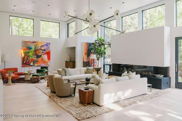 $24,995,000 | 520 North 8th Street, Aspen, CO 81611