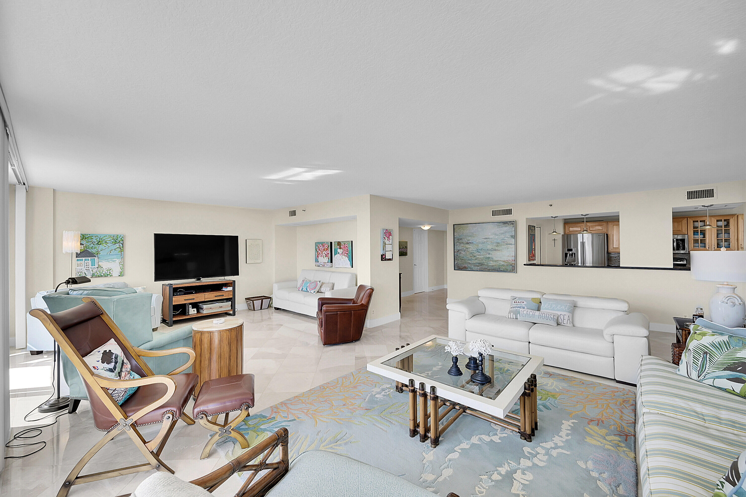 2003 North Ocean Boulevard, Unit 802 Boca Raton, FL 33431 - Photo 10 of 30 Family room Open to the Kitchen