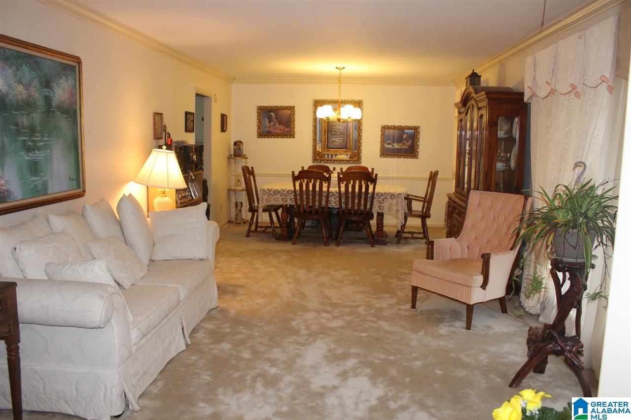 733 Porter Crest Road Graysville, AL 35073 - Photo 2 of 27