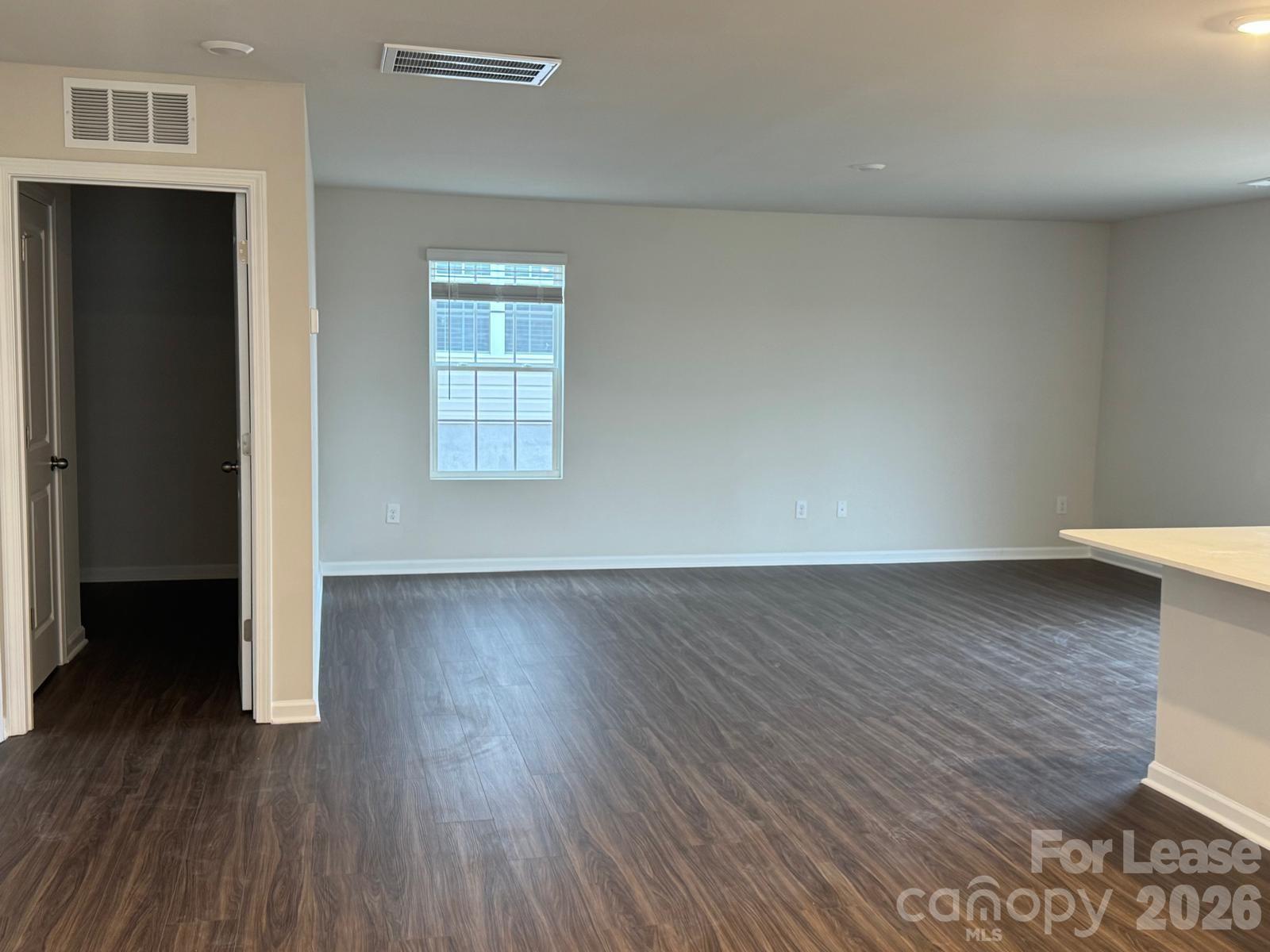 15201 Windy Plns Road Charlotte, NC 28262 - Photo 5 of 13