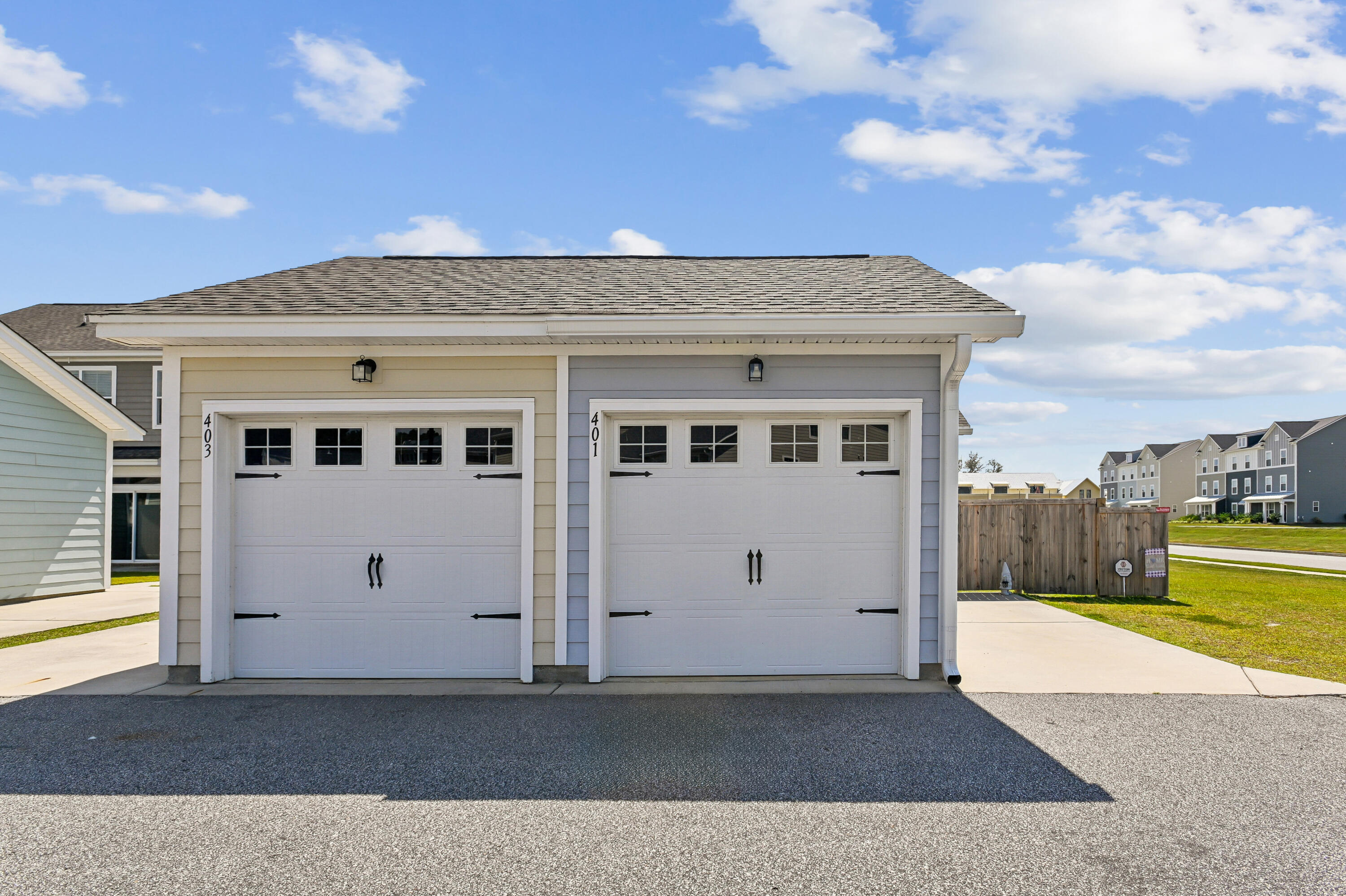 401 Stoneleigh Lane Moncks Corner, SC 29461 - Photo 27 of 32 Garage
