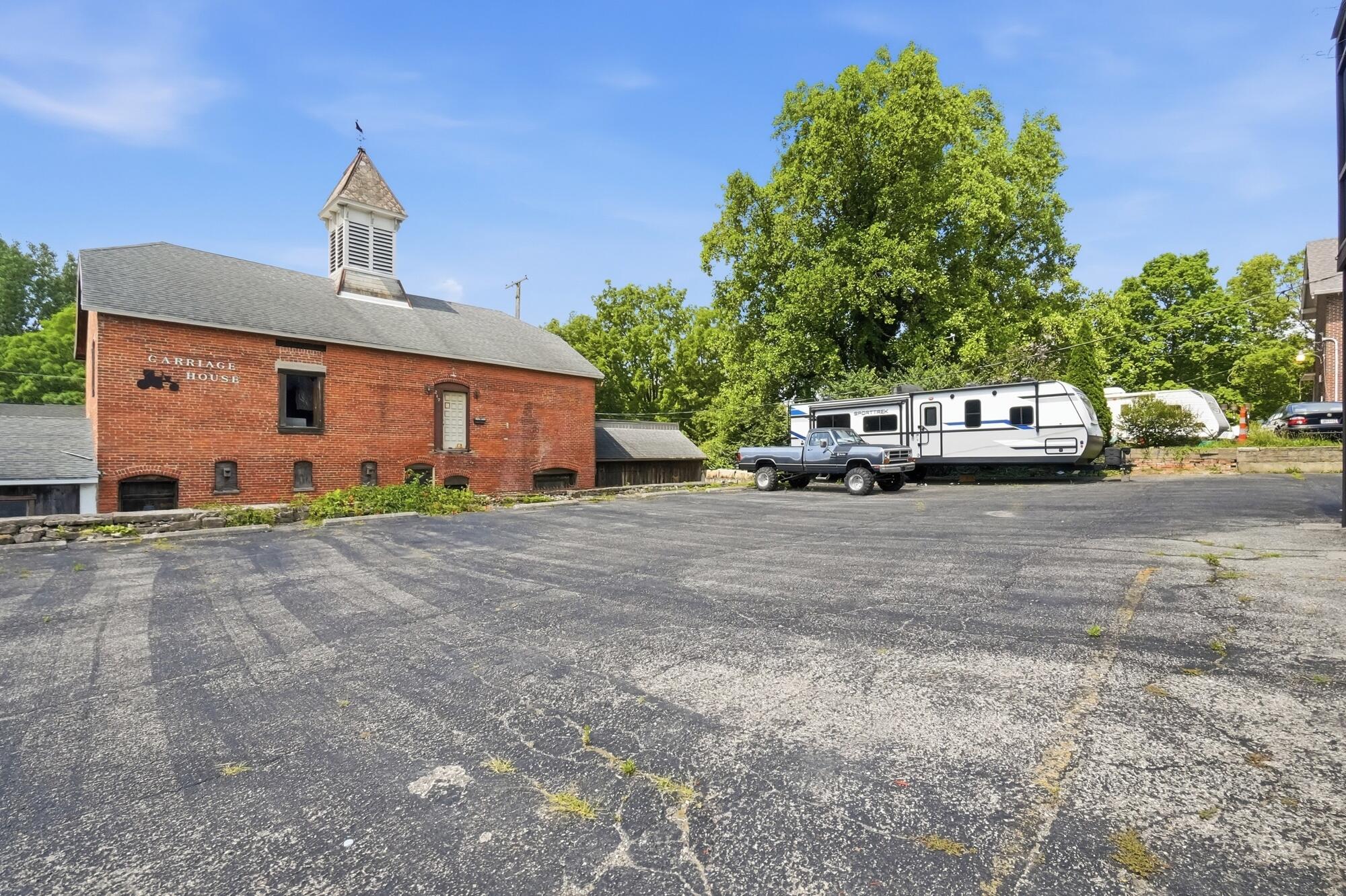 649 East High Street Springfield, OH 45505 - Photo 74 of 79 073