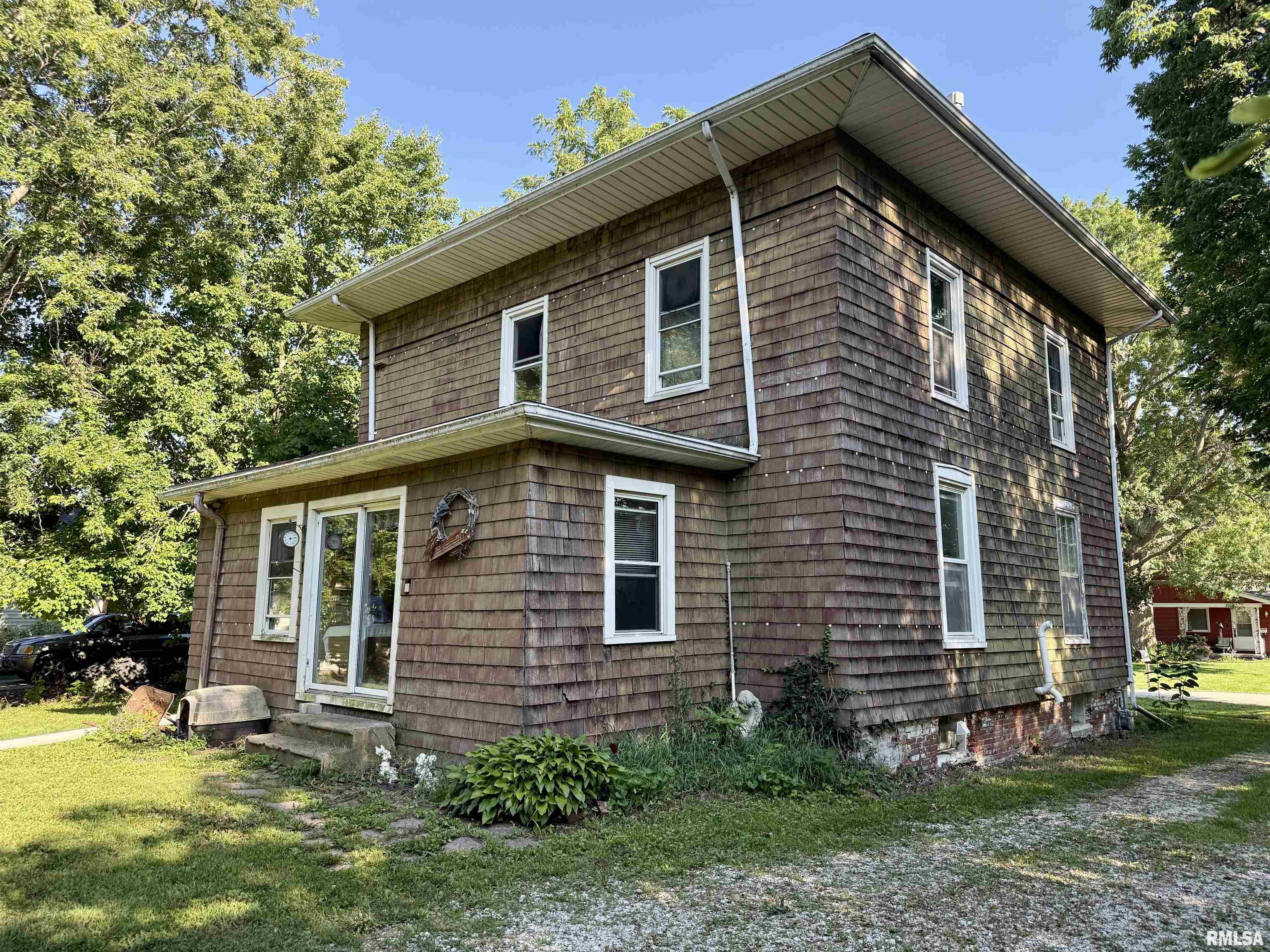 215 West Pine Street Oneida, IL 61467 - Photo 27 of 32 Gallery Image 27