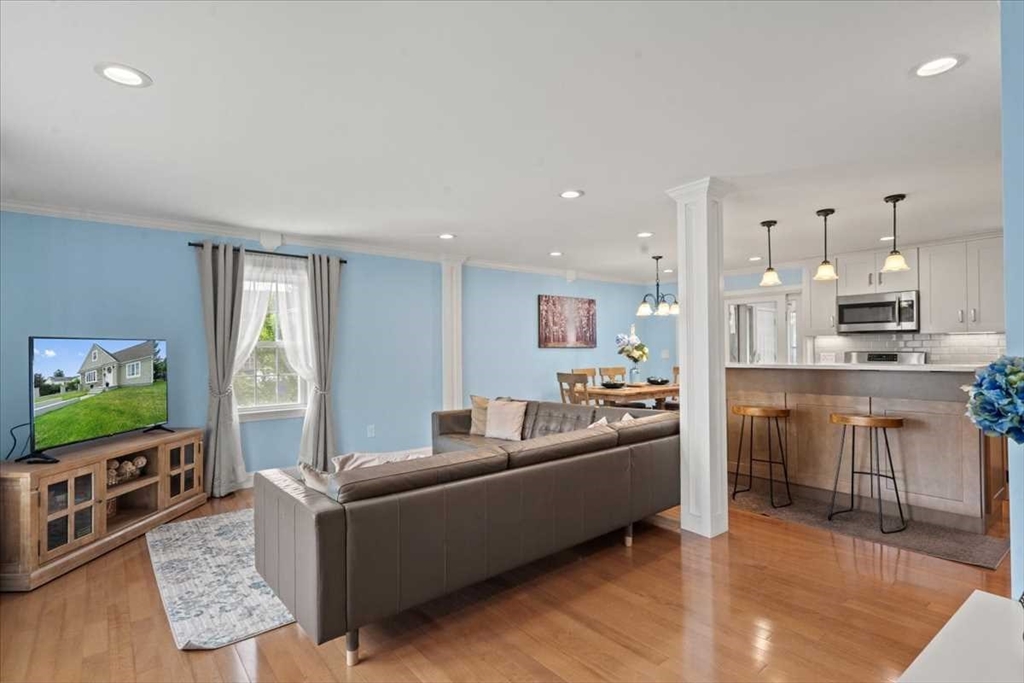 474 Burncoat Street, Unit 474 Worcester, MA 01606 - Photo 4 of 39