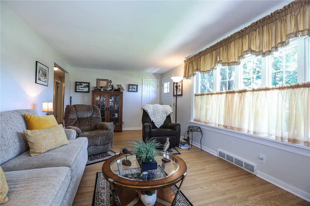 55 Telephone Road Henrietta, NY 14586 - Photo 6 of 28