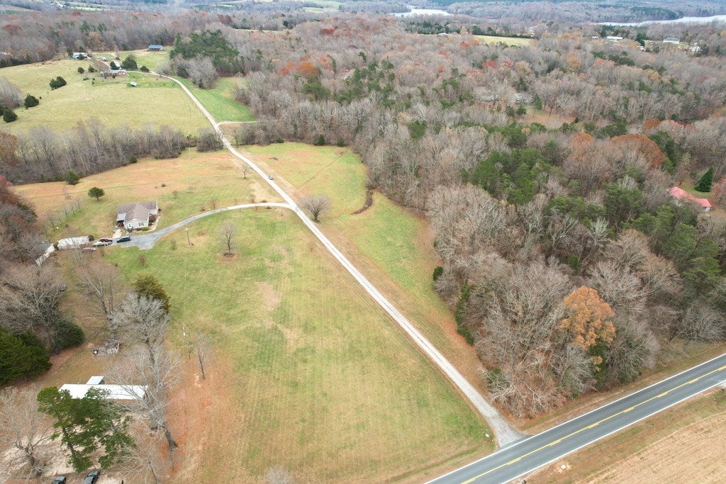 696 Green Bay Road Rice, VA 23966 - Photo 13 of 17 Gallery Image 13