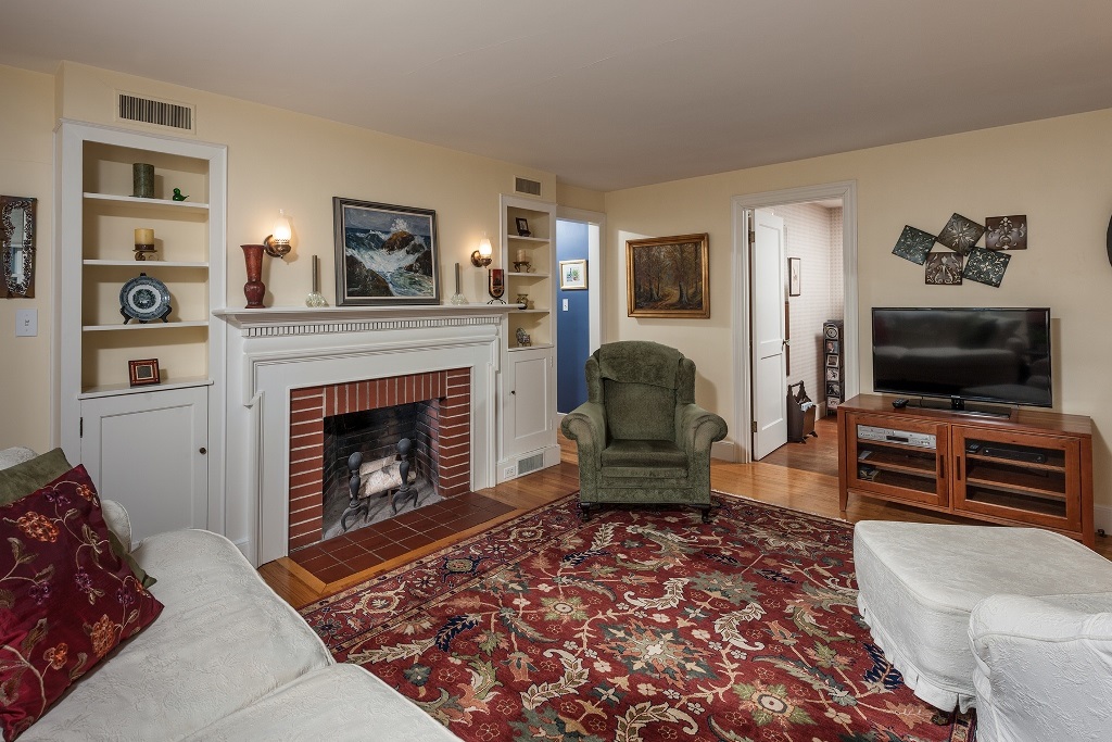 21 Cape Neddick Road York, ME 03909 - Photo 13 of 39 Gallery Image 13