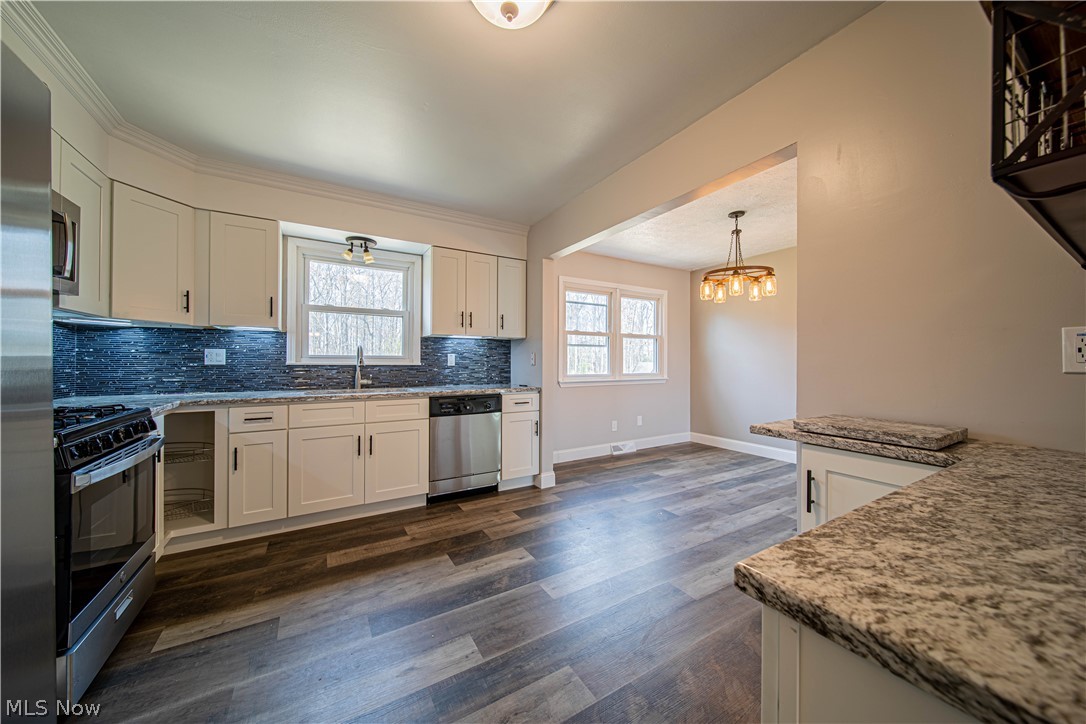 7948 Proctor Road Painesville, OH 44077 - Photo 8 of 33