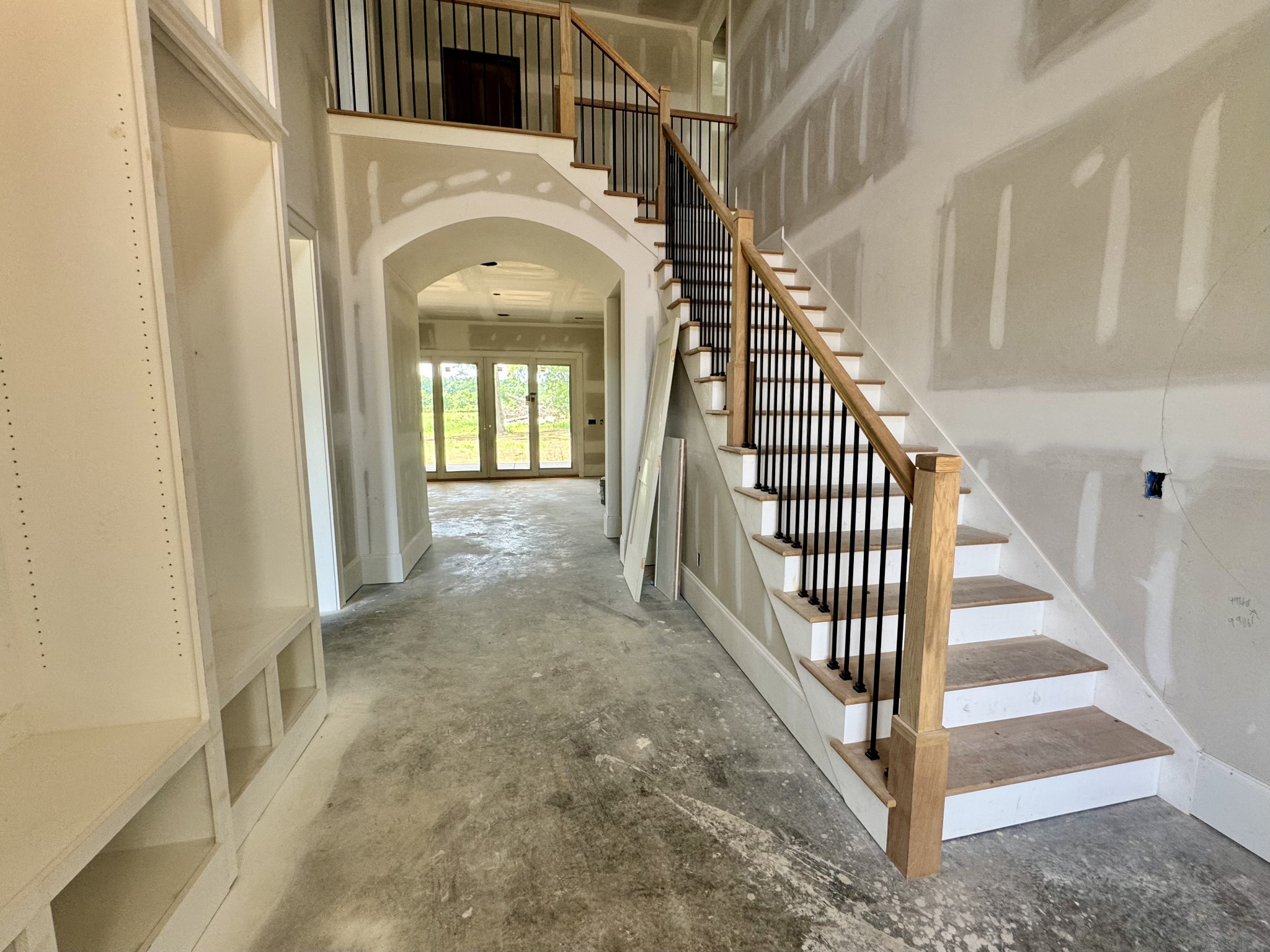 425 Burgess Road Mount Juliet, TN 37122 - Photo 2 of 17