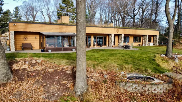$550,000 | 31479 395th Place, Aitkin, MN 56431