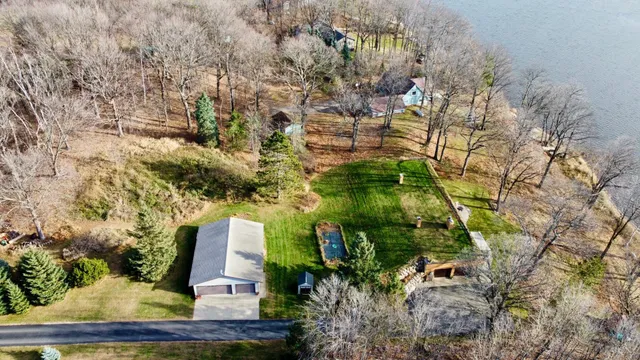 $550,000 | 31479 395th Place, Aitkin, MN 56431