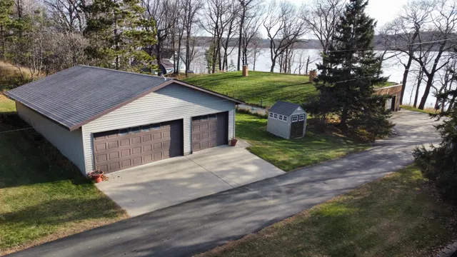 $550,000 | 31479 395th Place, Aitkin, MN 56431