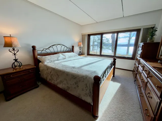 $550,000 | 31479 395th Place, Aitkin, MN 56431