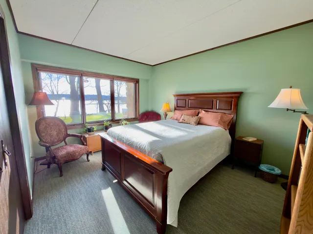 $550,000 | 31479 395th Place, Aitkin, MN 56431