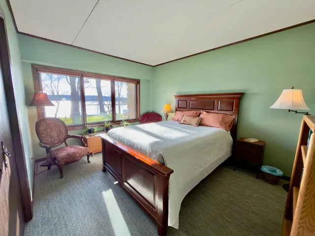 $550,000 | 31479 395th Place, Aitkin, MN 56431