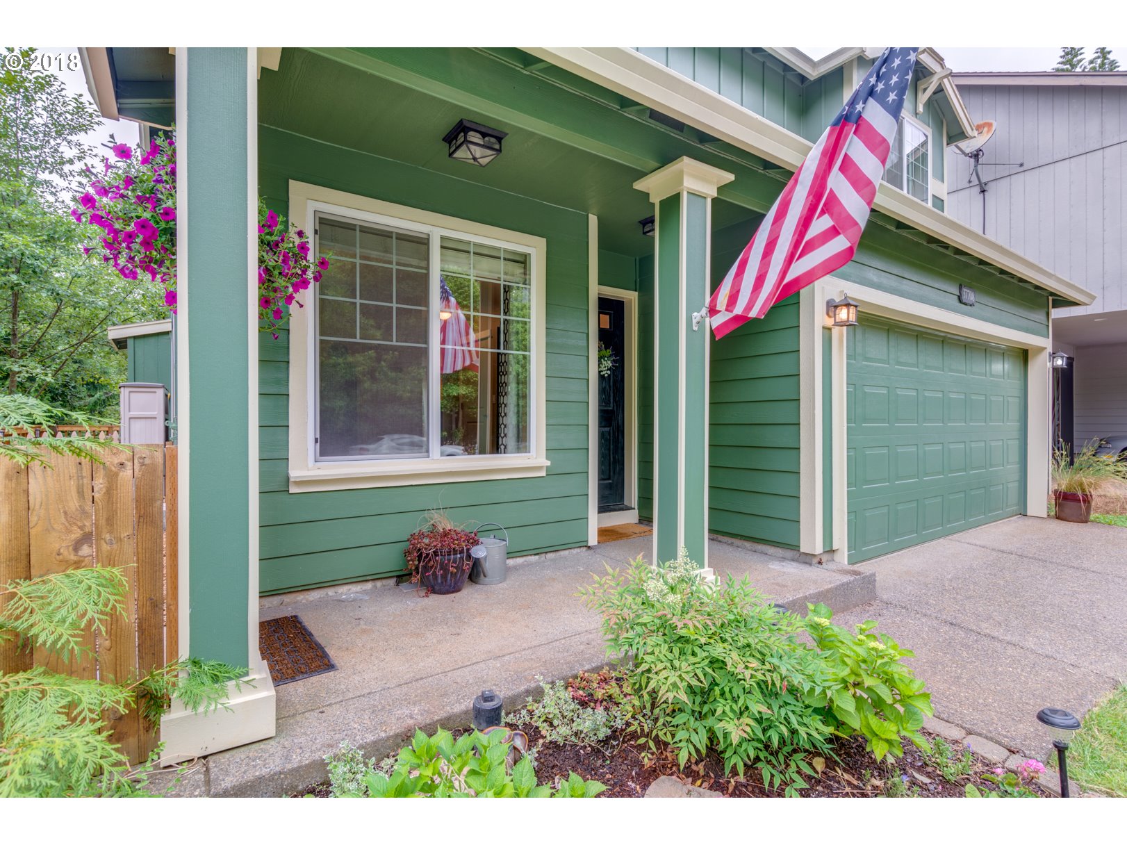 37708 Hamilton Ridge Drive Sandy, OR 97055 - Photo 2 of 32 Gallery Image 2