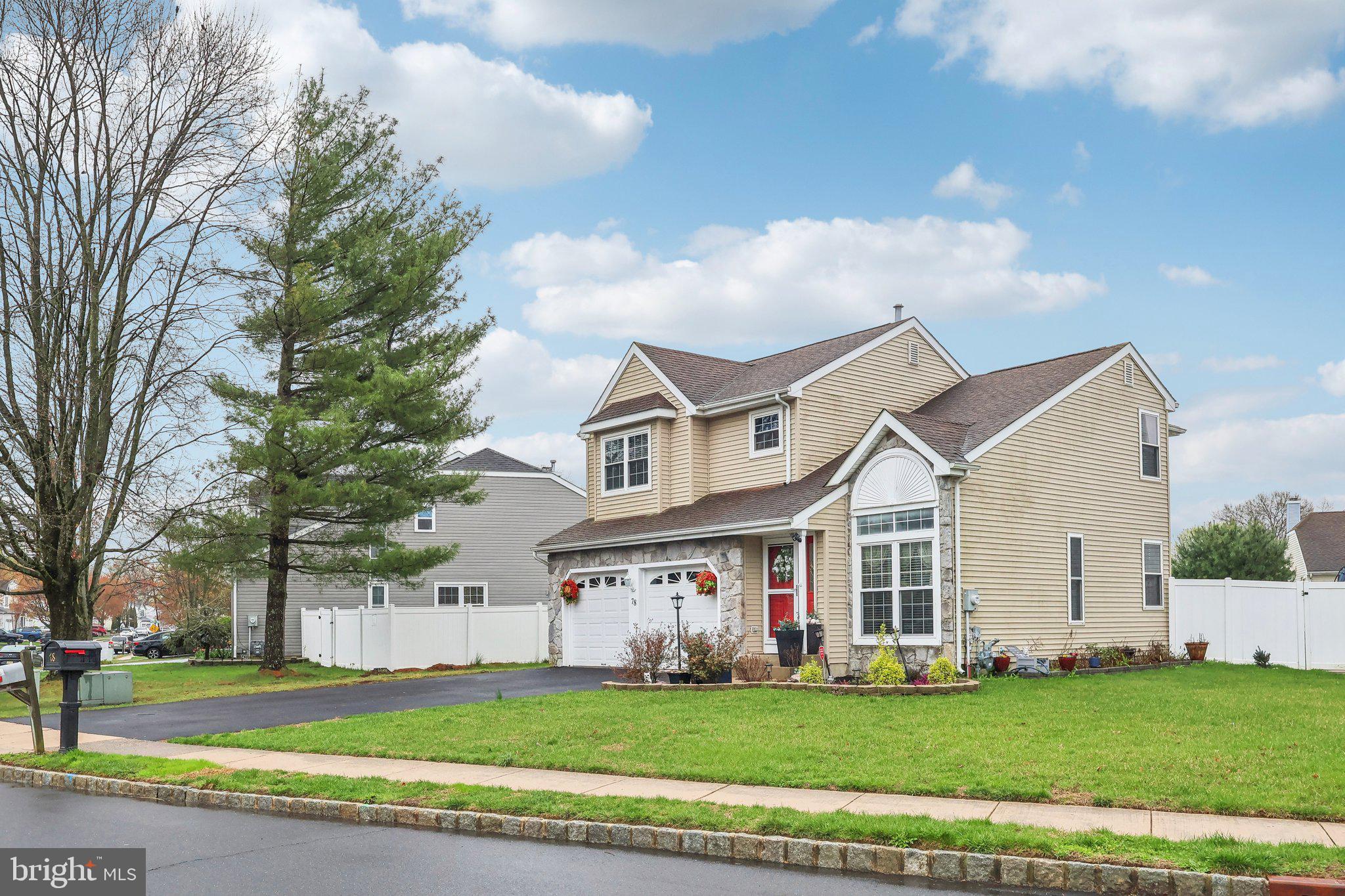 78 Ridgewood Way Burlington, NJ 08016 - Photo 3 of 36 Gallery Image 3