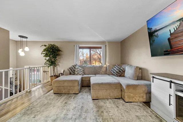 $339,000 | 2059 Roe Crest Drive, North Mankato, MN 56003