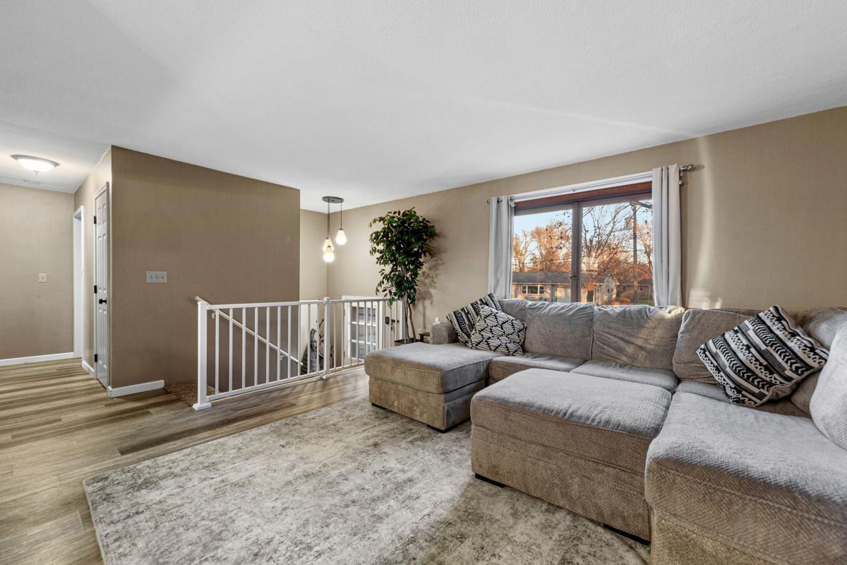 2059 Roe Crest Drive North Mankato, MN 56003 - Photo 12 of 35