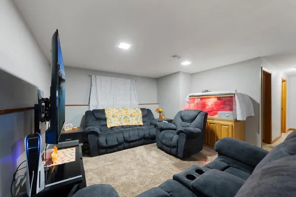 $328,900 | 2059 Roe Crest Drive, North Mankato, MN 56003