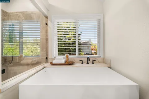 $1,799,000 | 125 Parkhaven Drive, Danville, CA 94506