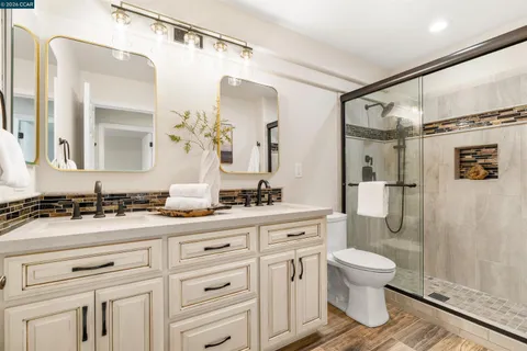 $1,799,000 | 125 Parkhaven Drive, Danville, CA 94506