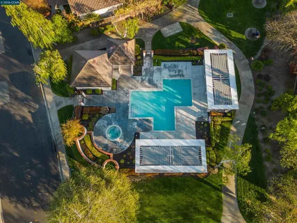 $1,799,000 | 125 Parkhaven Drive, Danville, CA 94506