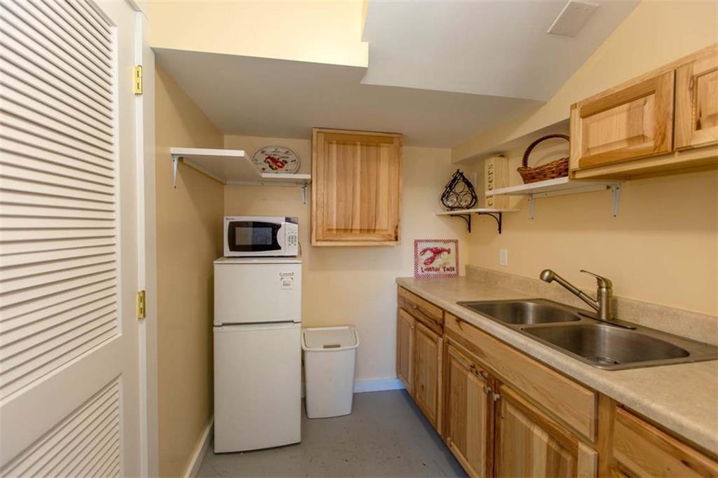 8 Chase Hill Road, Unit A1 Kennebunk, ME 04043 - Photo 23 of 32 Photo