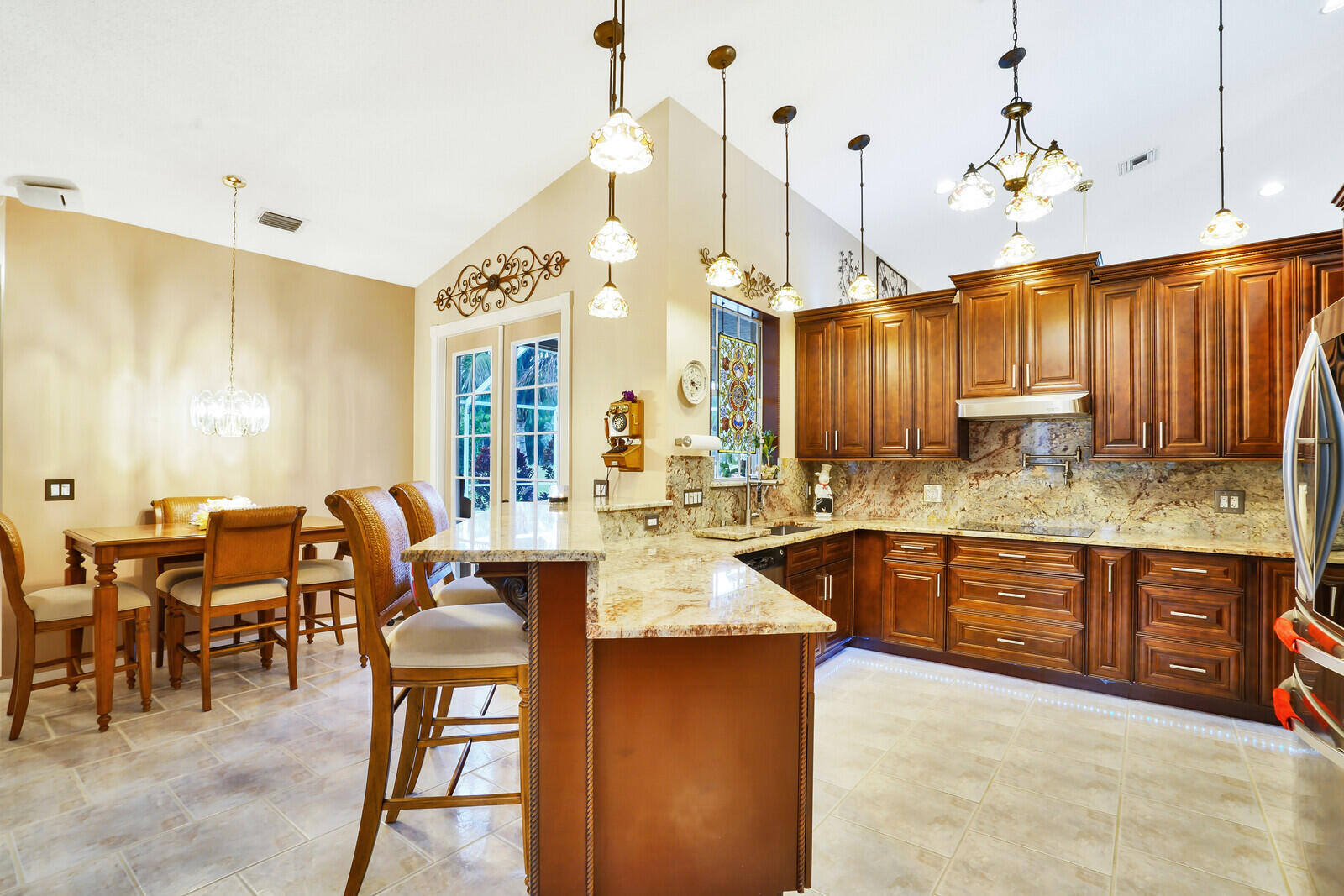 109 Nottingham Road Royal Palm Beach, FL 33411 - Photo 11 of 41 12_Image_12_mls