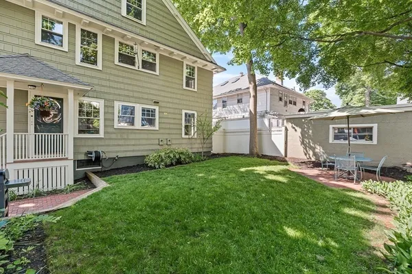 $3,700 | 303 Washington Street, Unit 1, Winchester, MA 01890