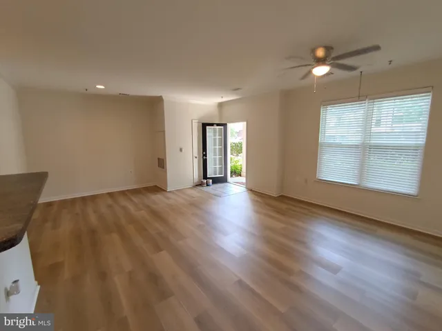 $2,500 | 11353 Aristotle Drive, Unit 8105, Fairfax, VA 22030