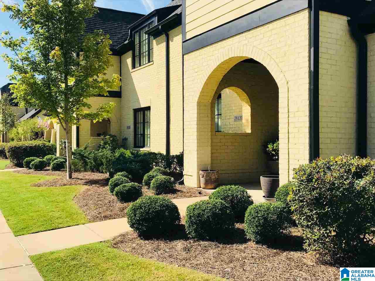 28130 Portobello Road Birmingham, AL 35242 - Photo 3 of 39