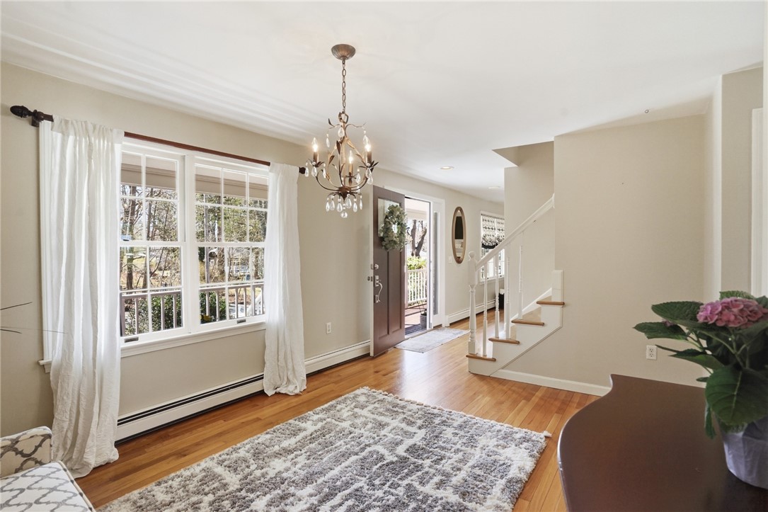 14 High Street Barrington, RI 02806 - Photo 5 of 41