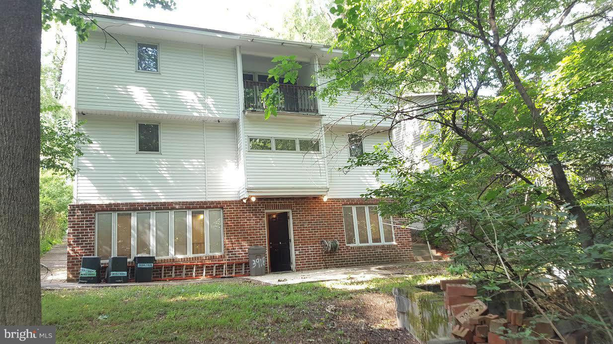 3918 Decatur Avenue Kensington, MD 20895 - Photo 2 of 23 Exterior (Rear)